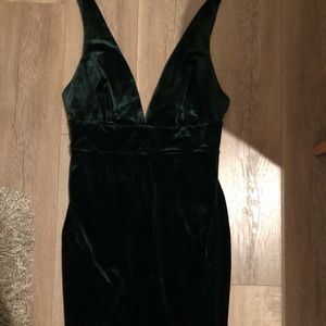 Lulus Green Velvet Dress Size M